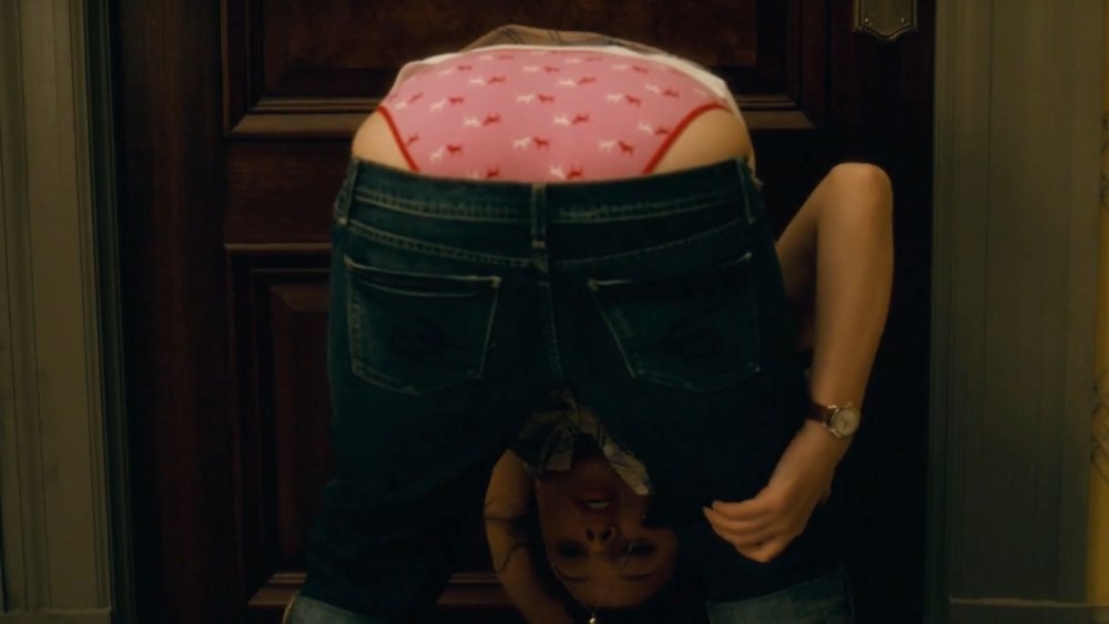 Penelope Cruz and Scarlett Johansson Kiss