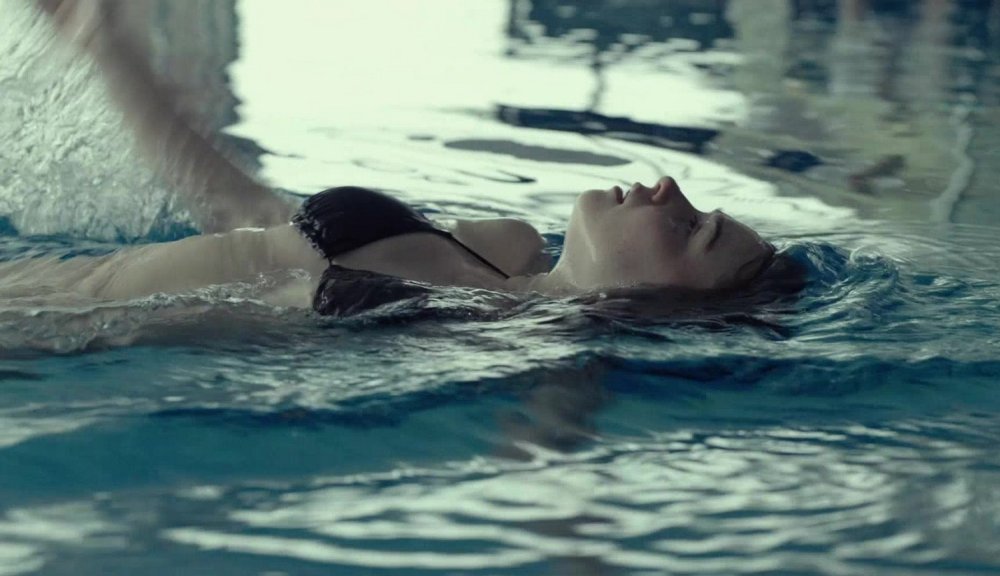 Jessica Barden Lobster