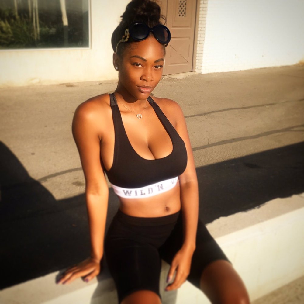 Amber Jada UD