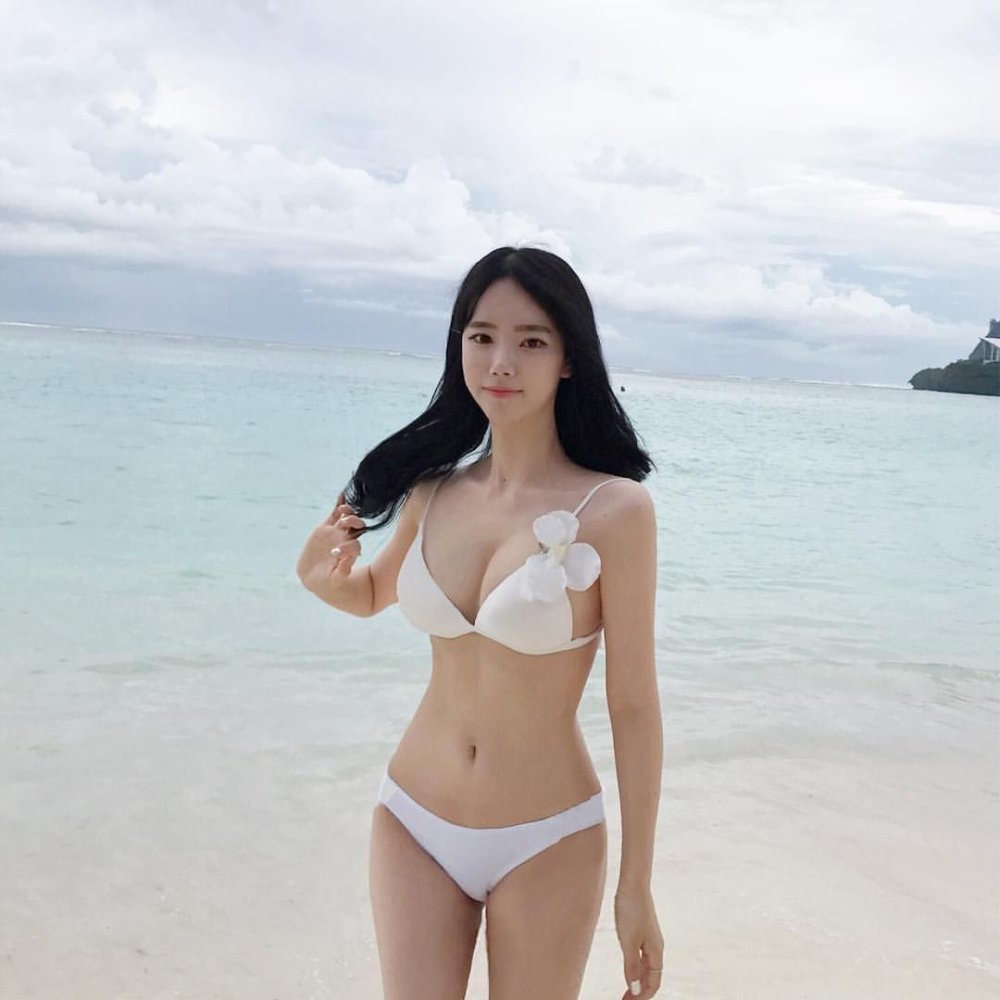 Ken Si Hu Korean Model 18