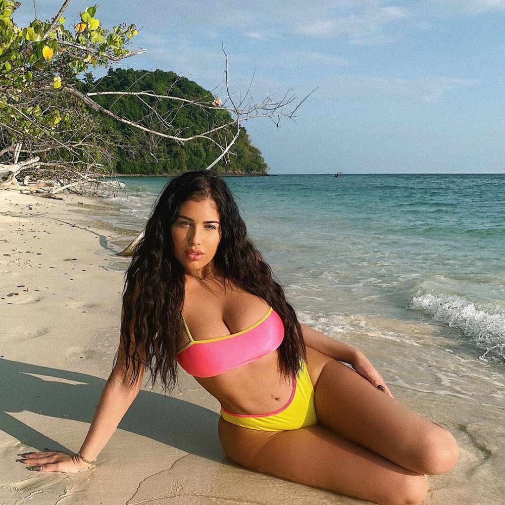 Anna Vakili in a swimsuit