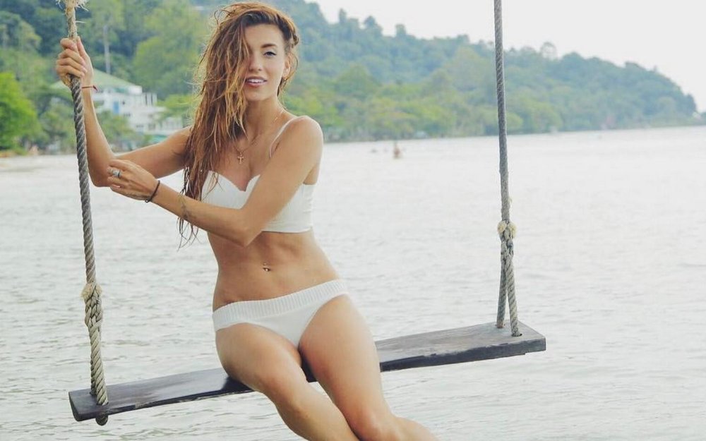 Regina Todorenko Maxim 2018