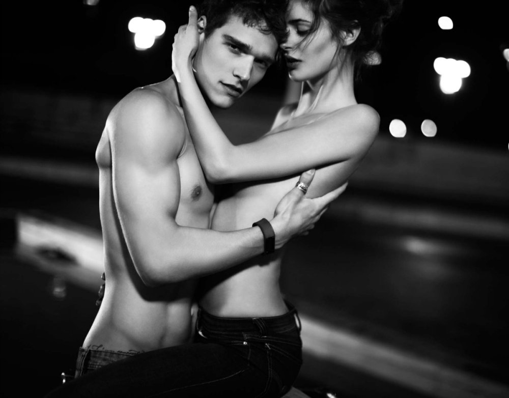 Erotic photo shoot Lee Bowen