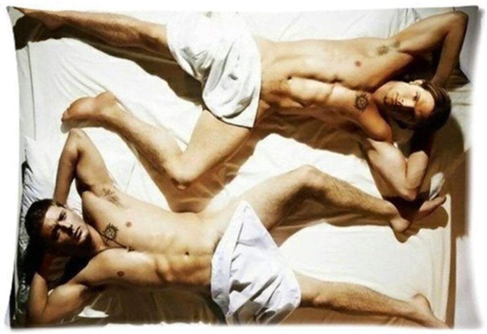 Naked Sam Winchester Supernatural