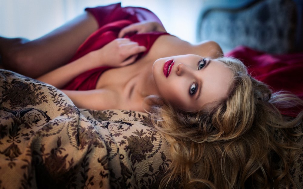 Julia Zubova Nu Sacha Leyendecker