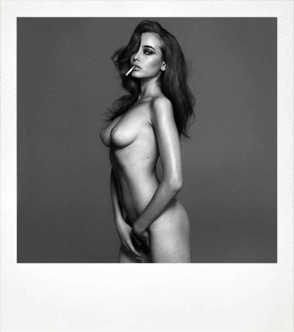 Sarah stephens witch naked pussy