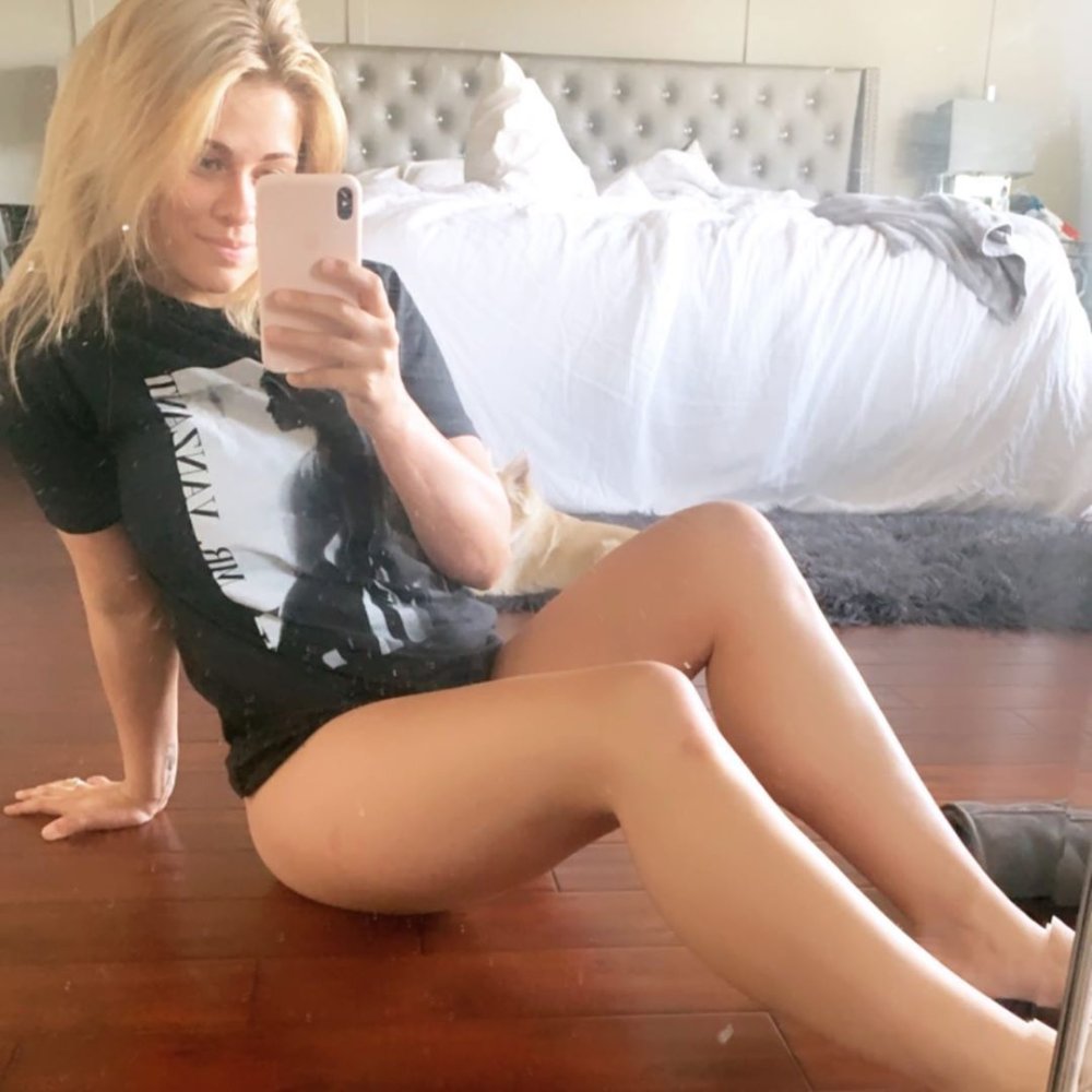Page UFC fighter with her husband