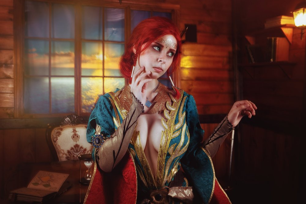 Helly Valentine Triss Merigold