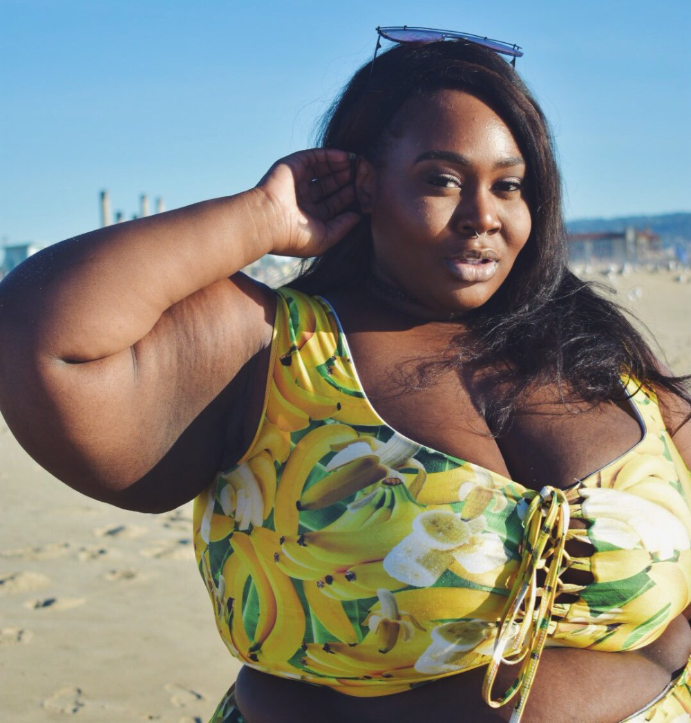 Aunt with big breasts