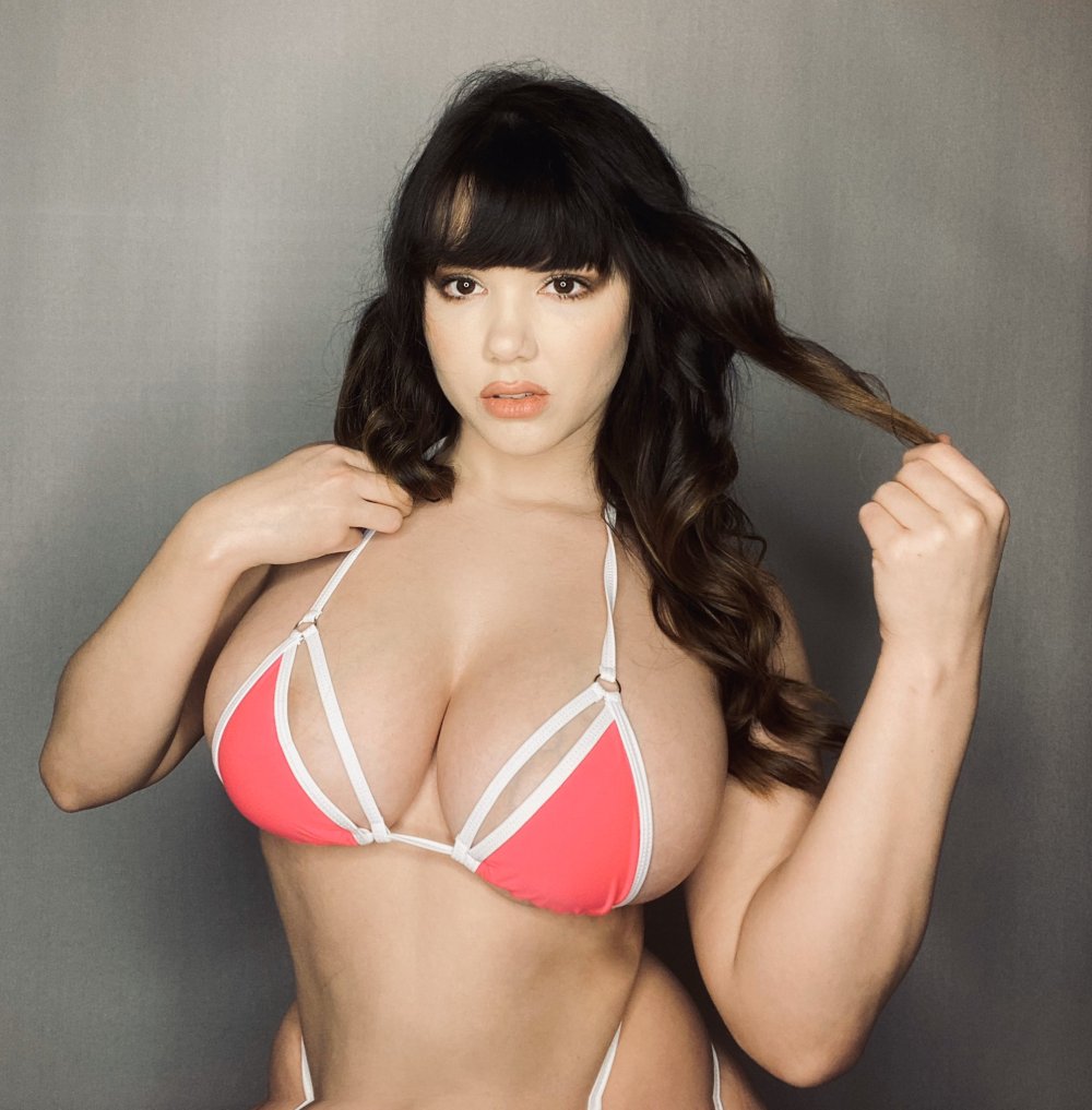 Pregnant Emma Sinclaire Naked