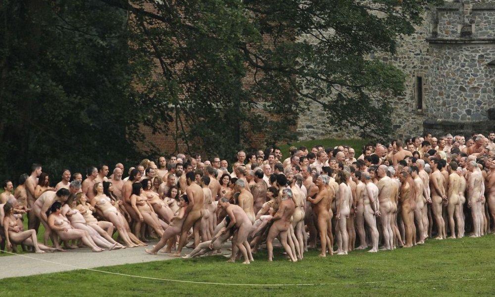 One guy and a lot of naked women