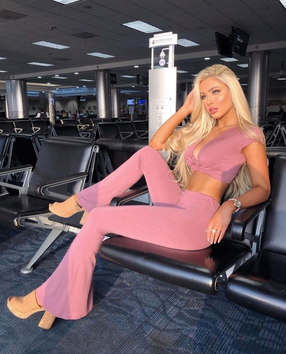 Gina Savaj Gina Savage