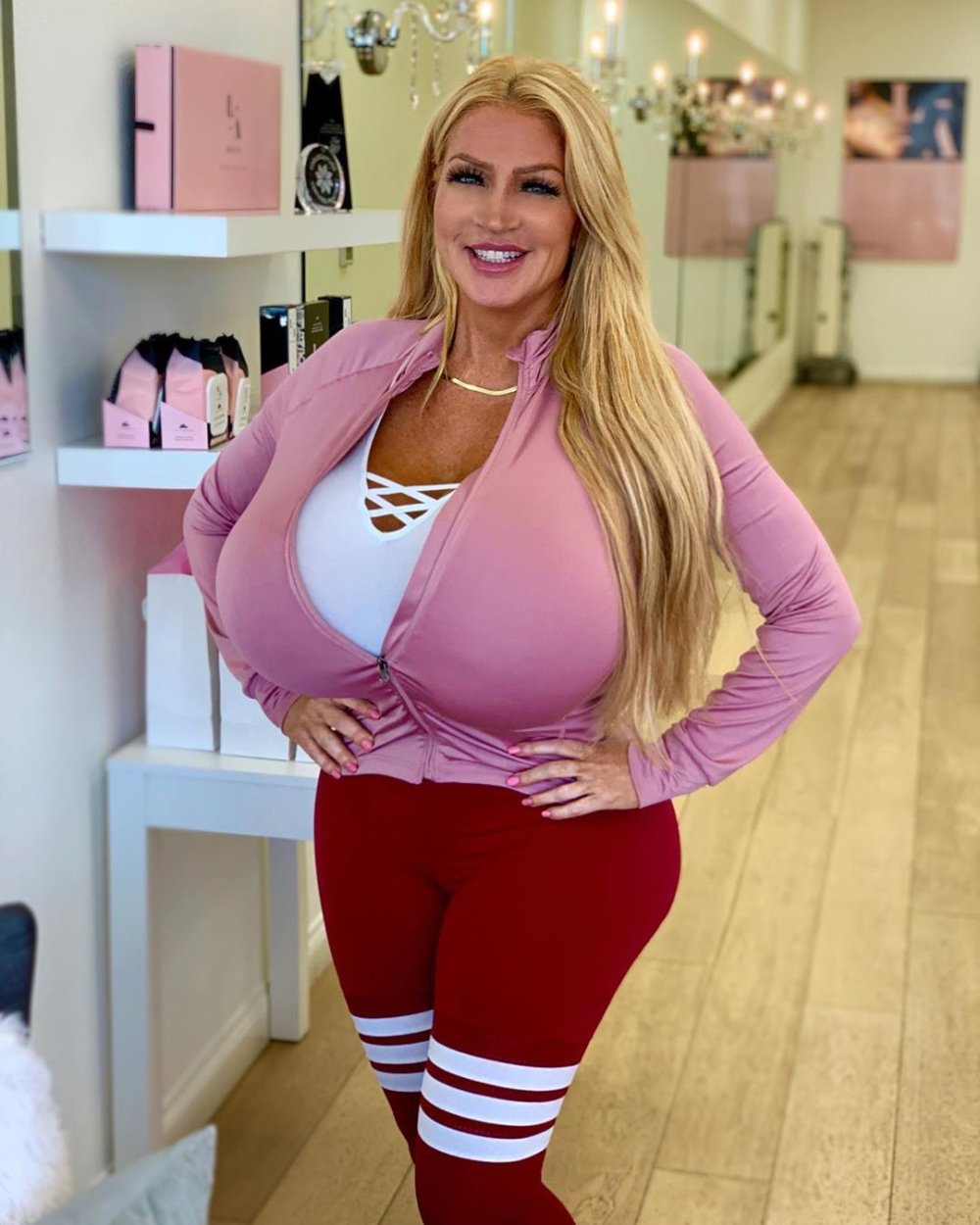 Allegra Cole 2019