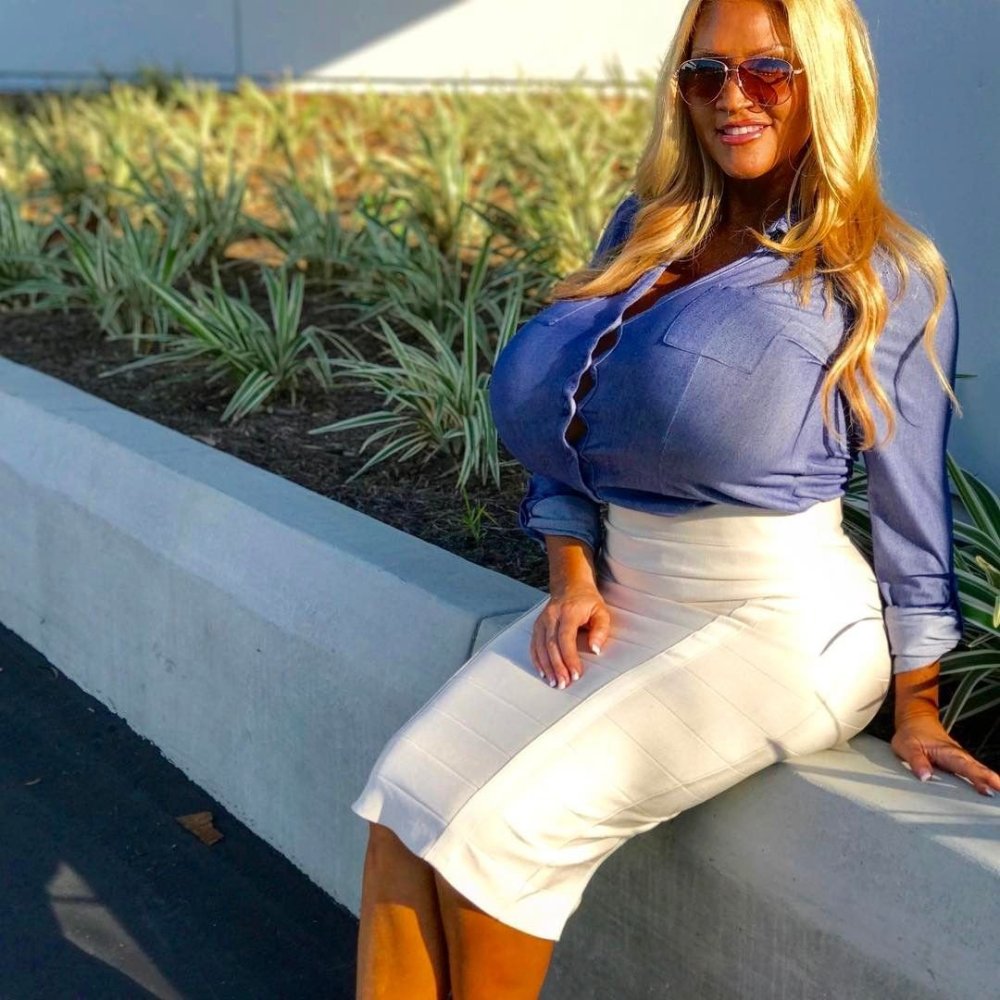 Allegra Cole 2020