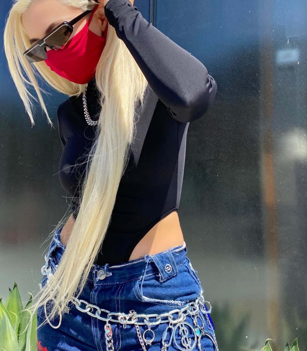 Ava Max Nude