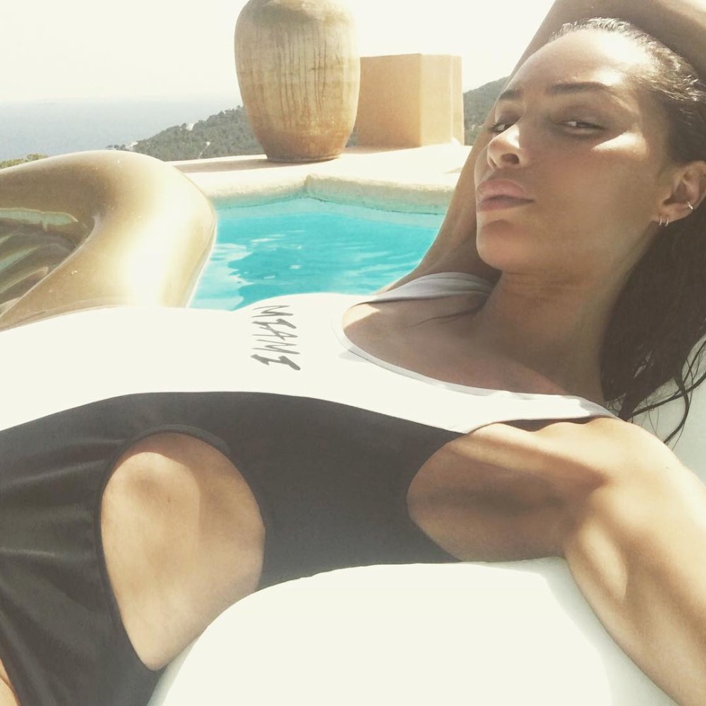 Model Transgender Ines Rau Naked