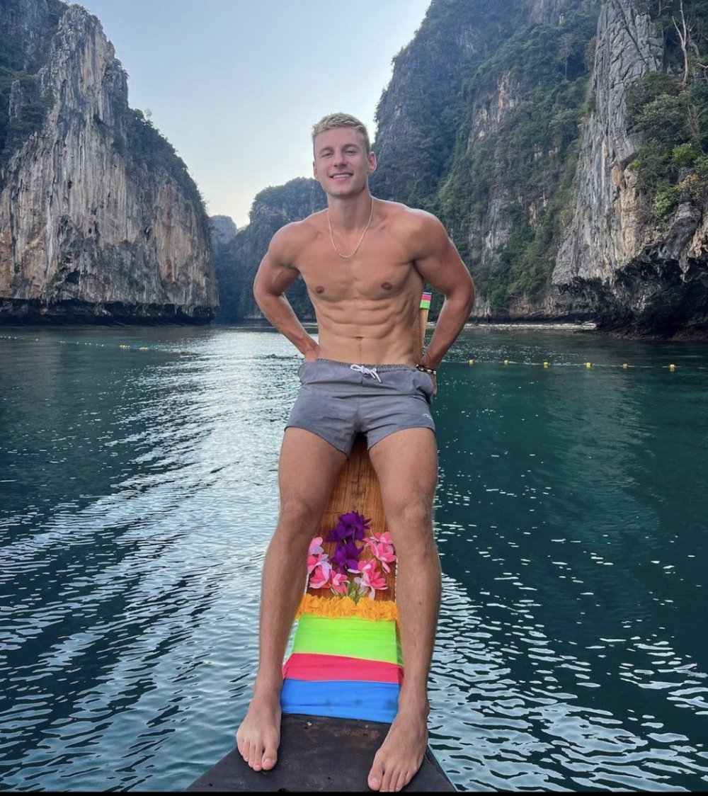 MAX WYATT BOYFREEND