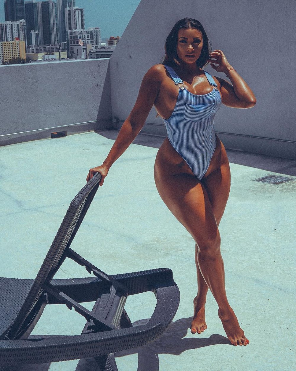 Holly Luyah