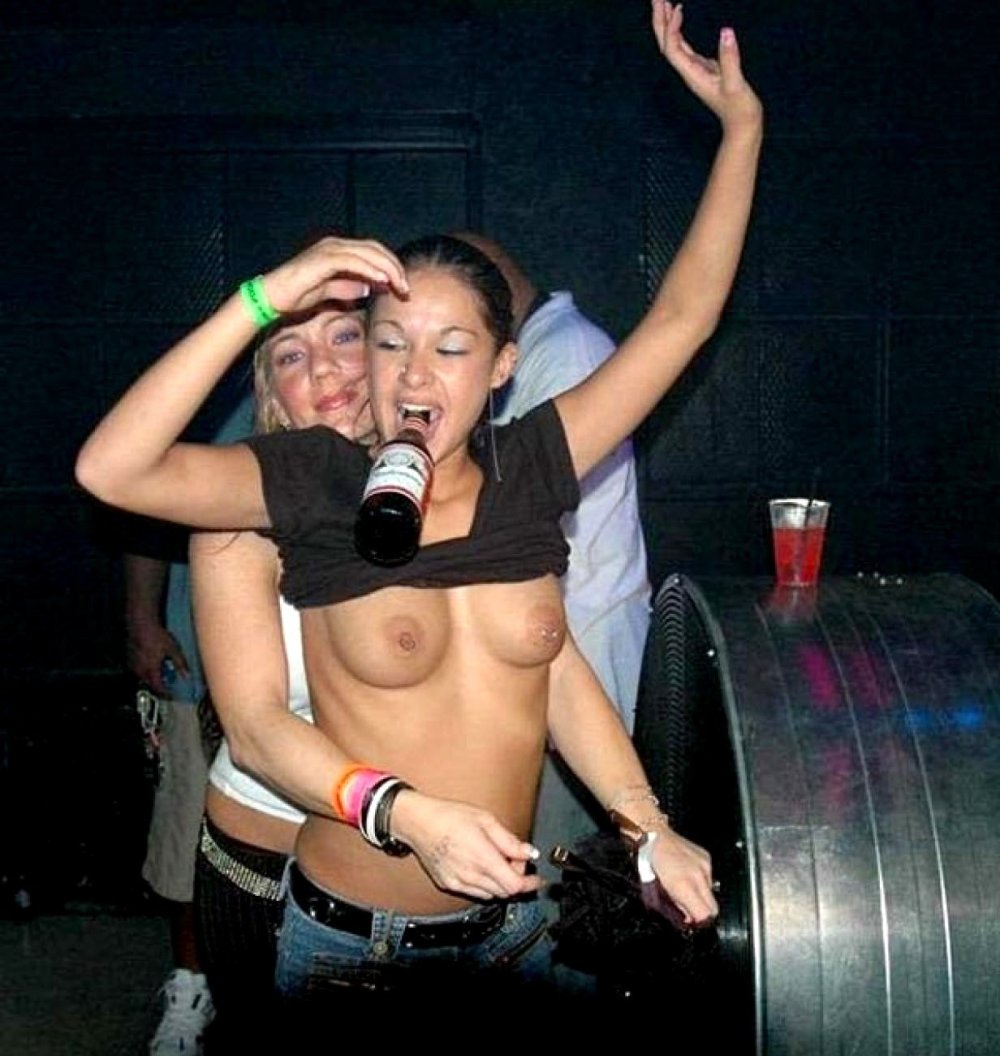 A friend showed tits