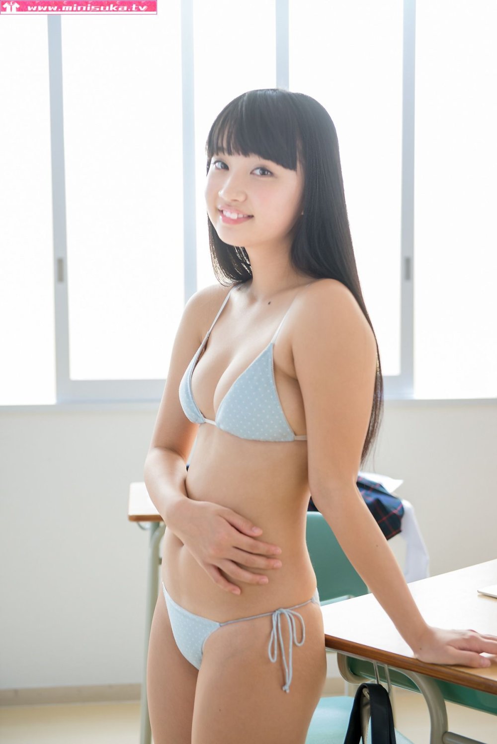 Yuna Sina