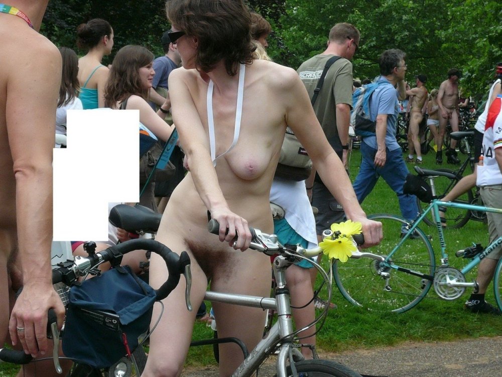 Naked bike races Big boobs