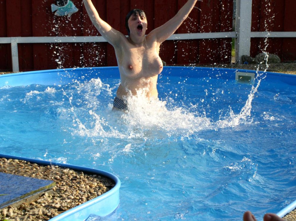 Fat girls naked IDNES