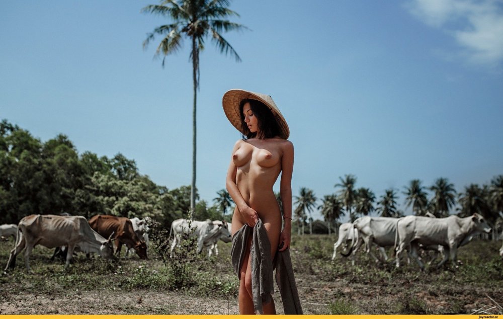 The beauties of Vietnam are naked