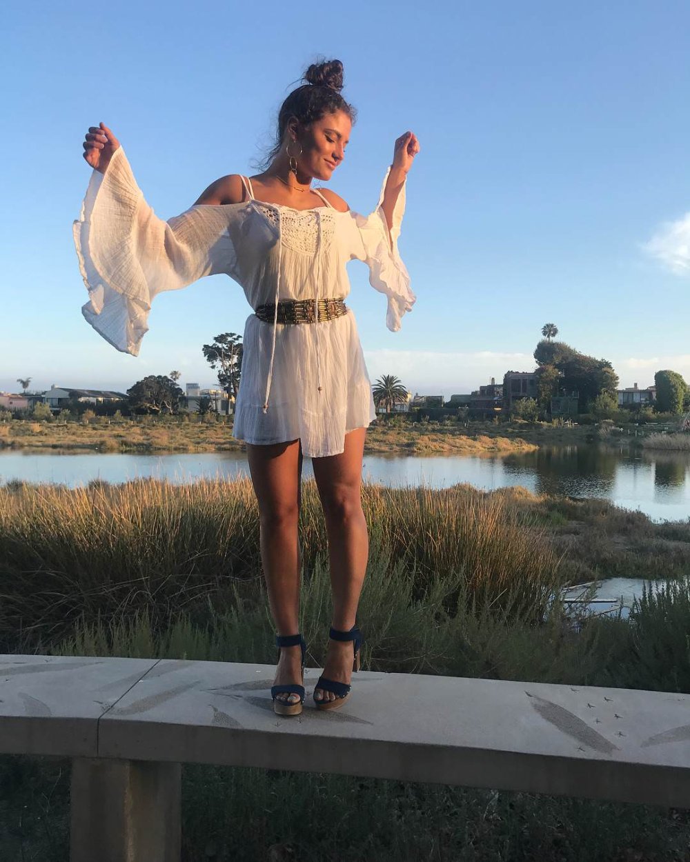 Jade Chainet's legs