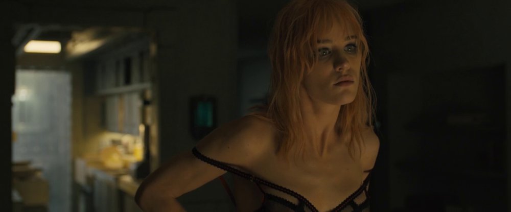 Mackenzie Davis Terminator Nude