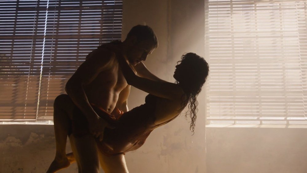 Naked Esther Exposmito