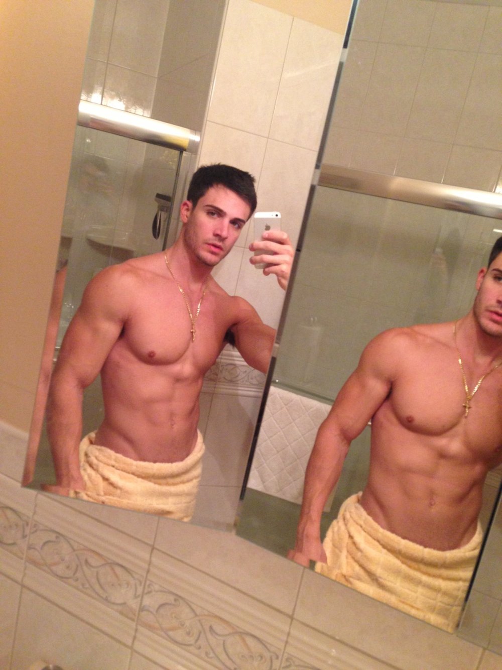 Model Philip Fusco naked