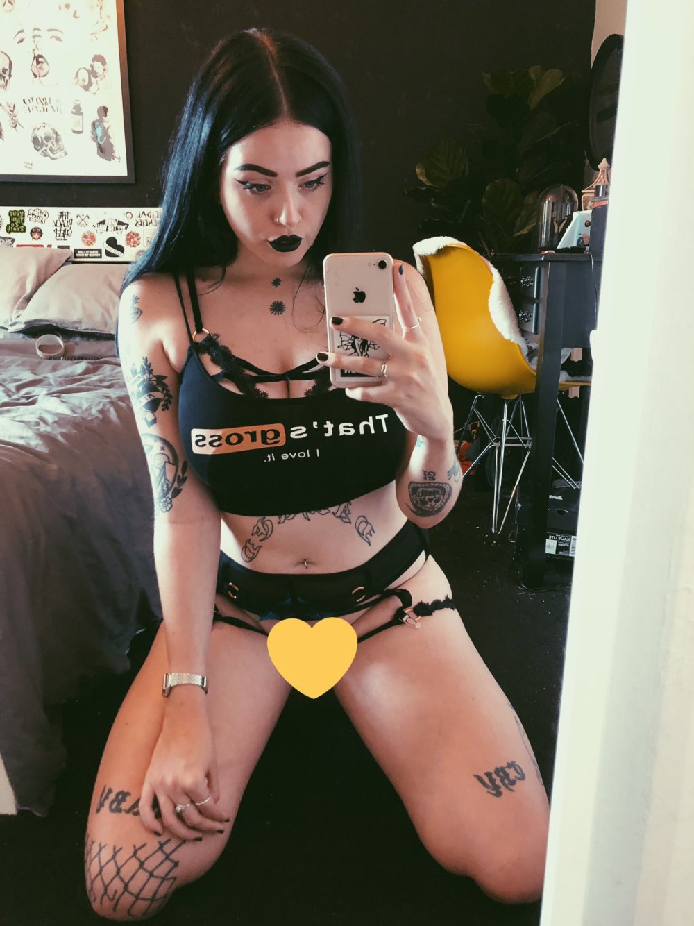 Black Cover Yummy