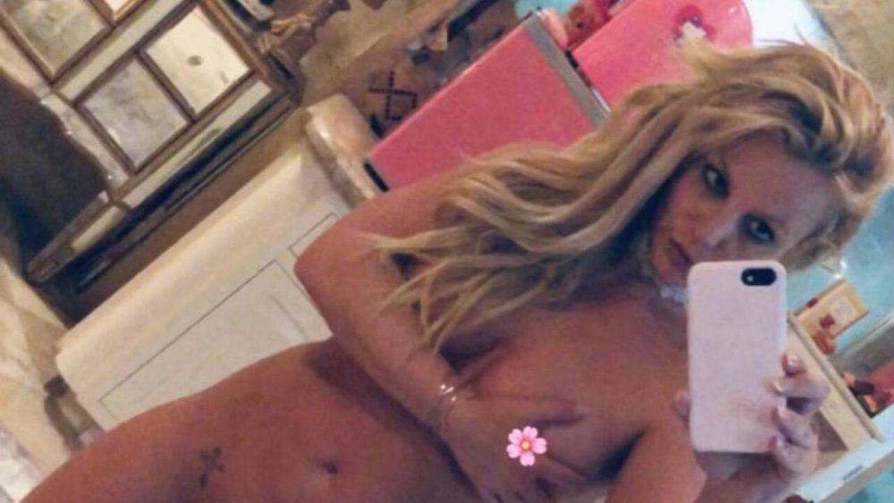 Britney Spears now Naked