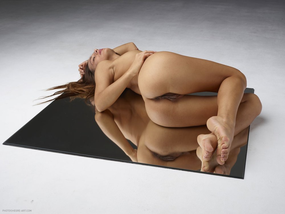 Dominika-C Belly Hard