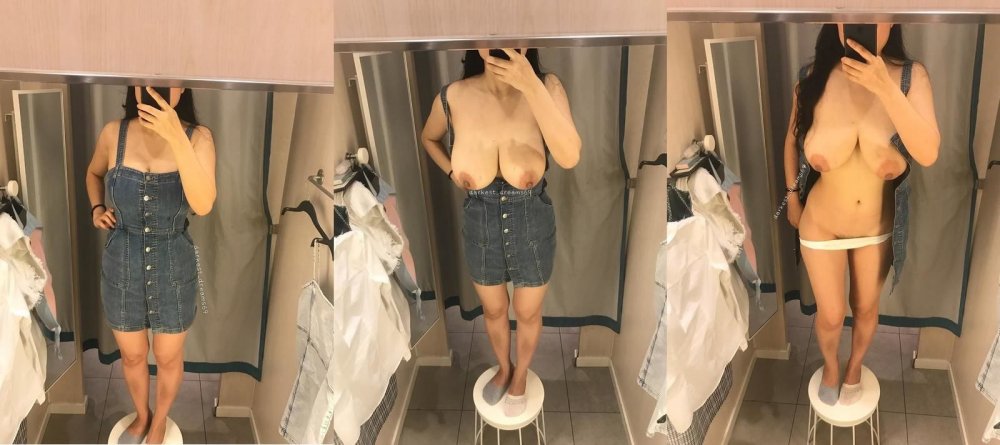 Big tits in the fitting room