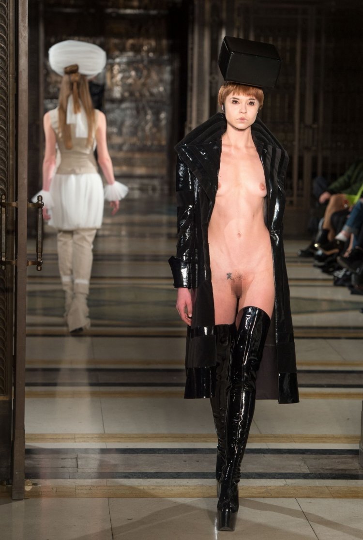 Naked mannequins on the podium