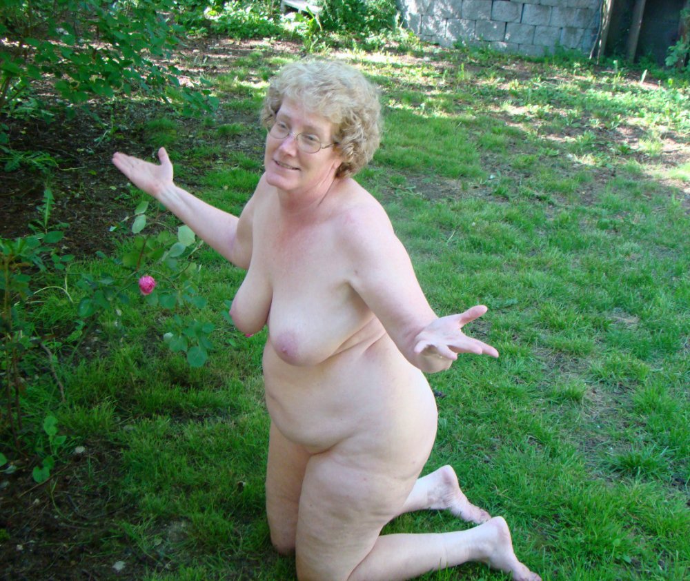 Naked old grandmas in the country