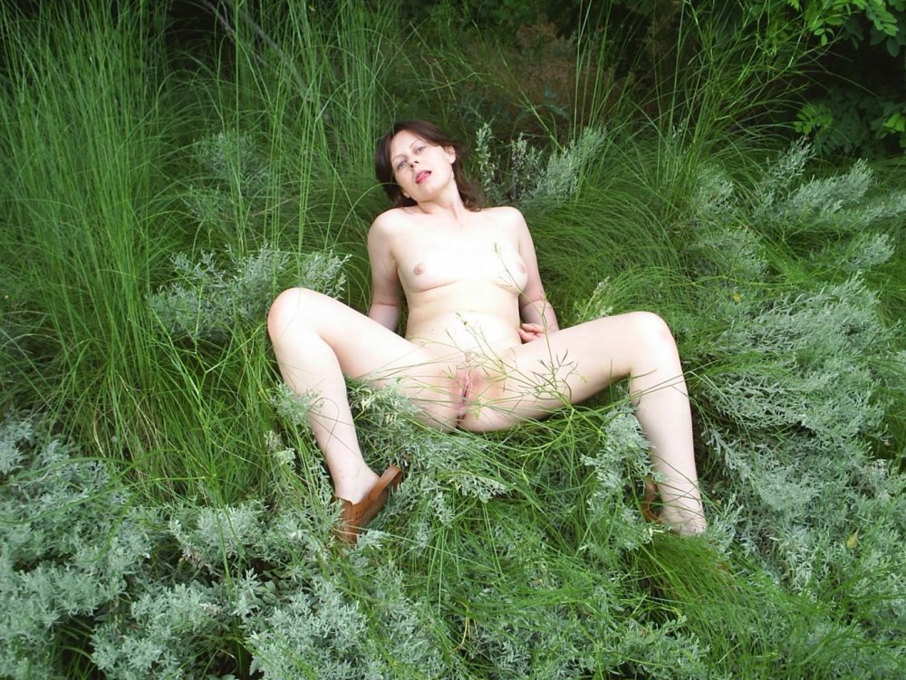 Naked mature ladies in nature