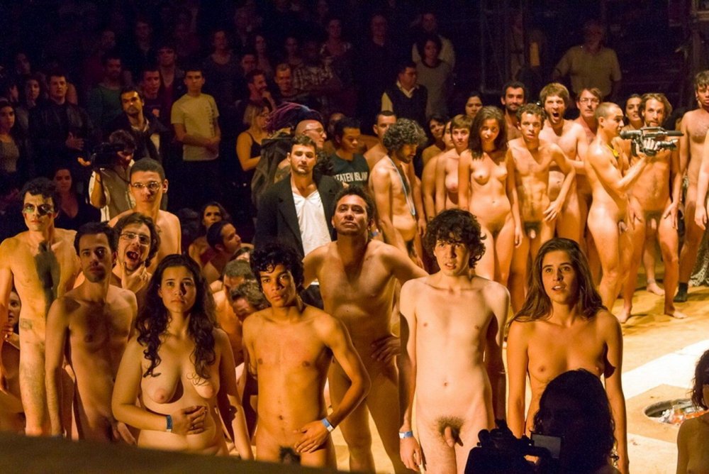 Nude on the scene of the theater