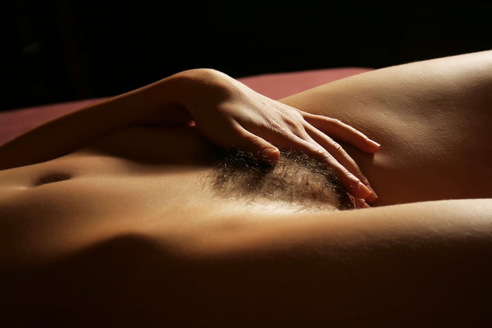 Chicks with big pubes