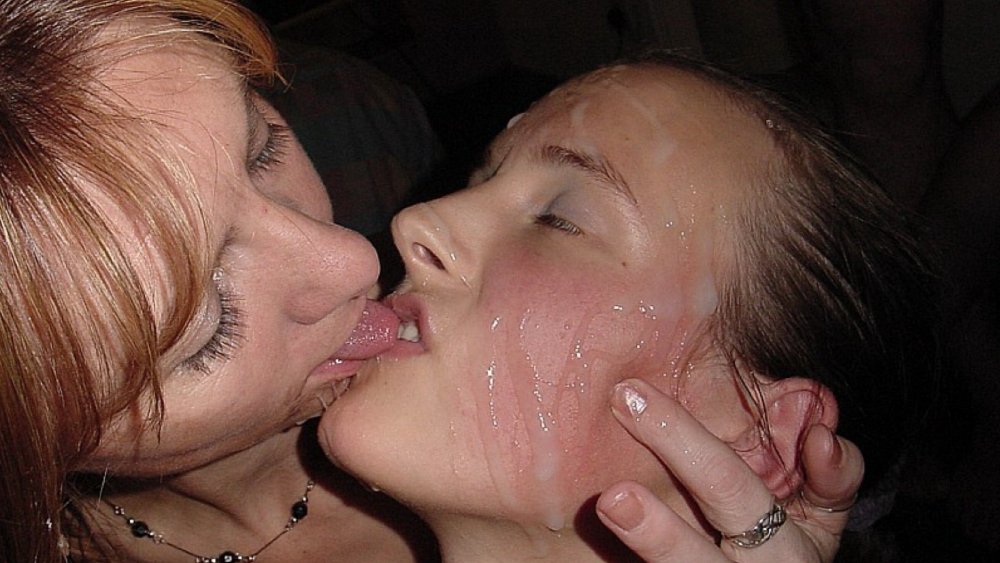 Lesbian cums in mouth girlfriend