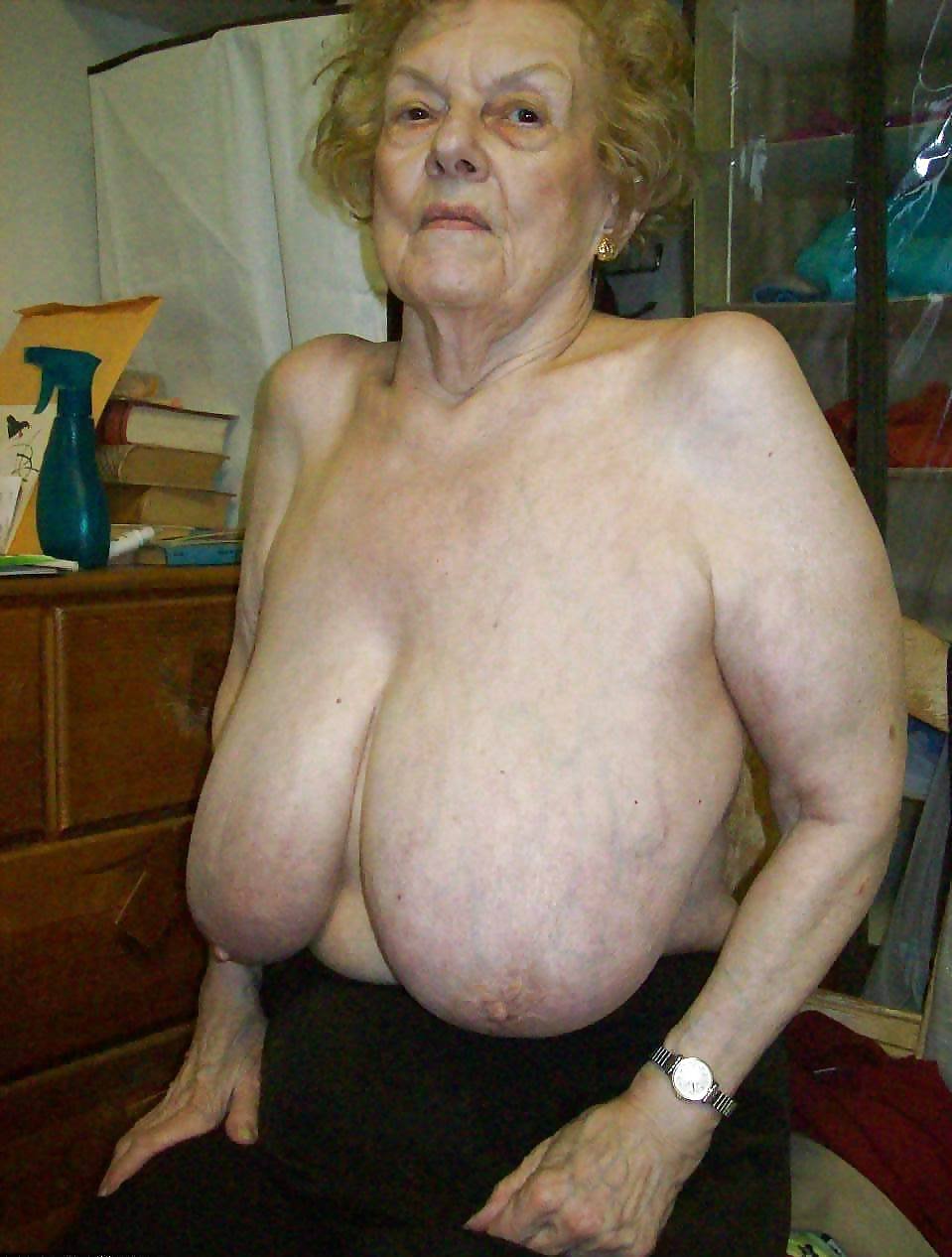 Naked old woman Isabel