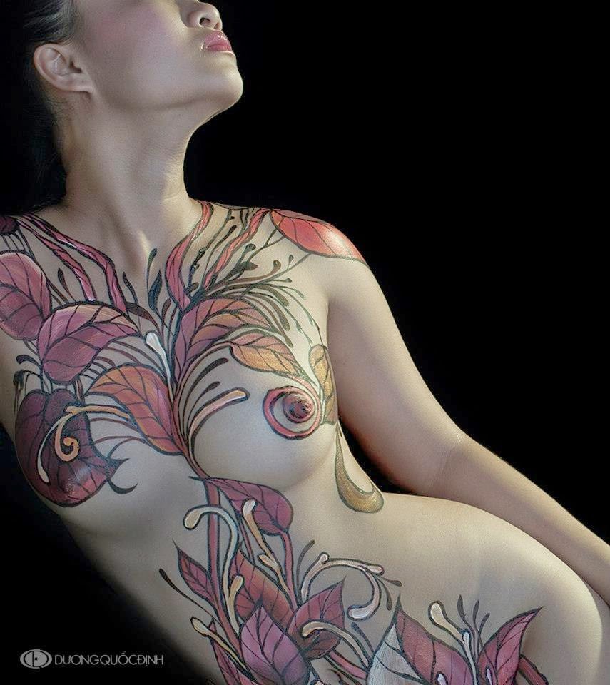 Body art naked hairy football players