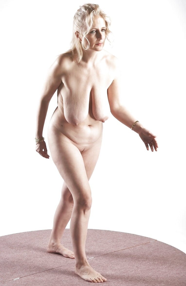 Beautiful women with sagging breasts