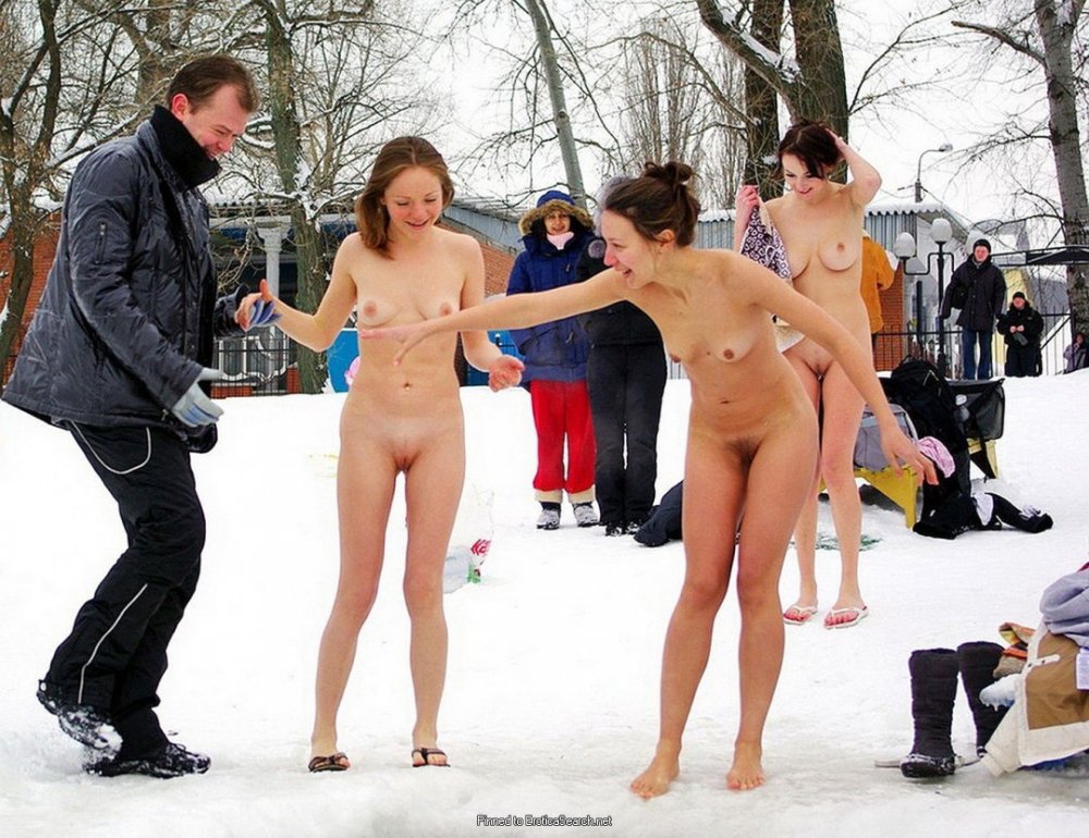 Bathing girls naked