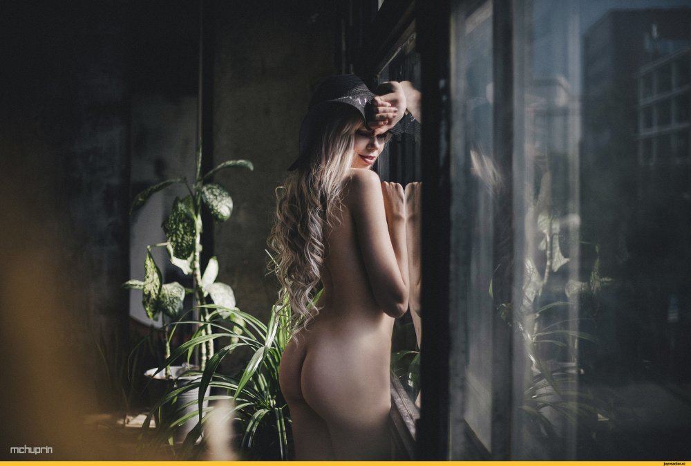 Golie Corresponding to Brava Stas bilge