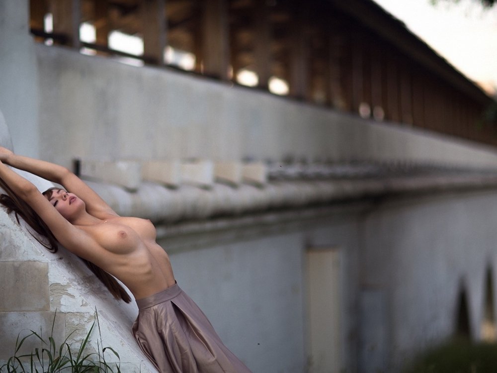 Photographer: Stakis Laus Model: Julia Logacheva