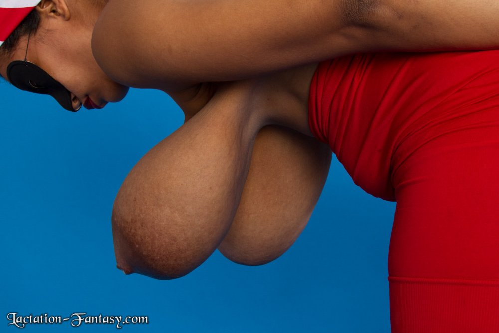 Naked women with hanging breasts