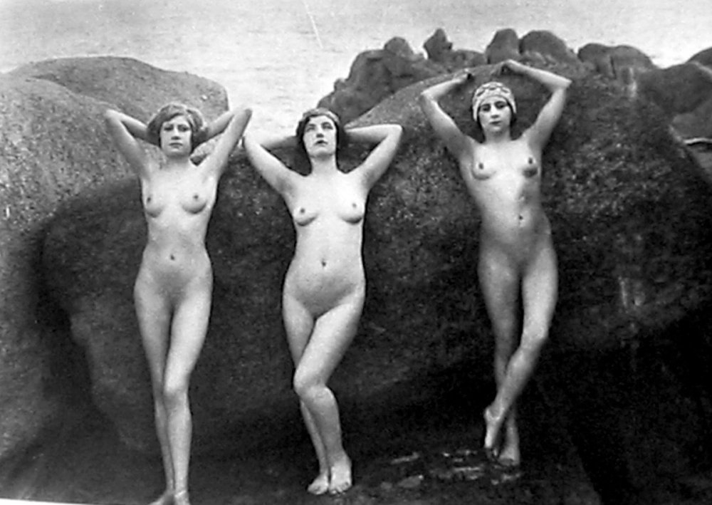 Naked women in military films