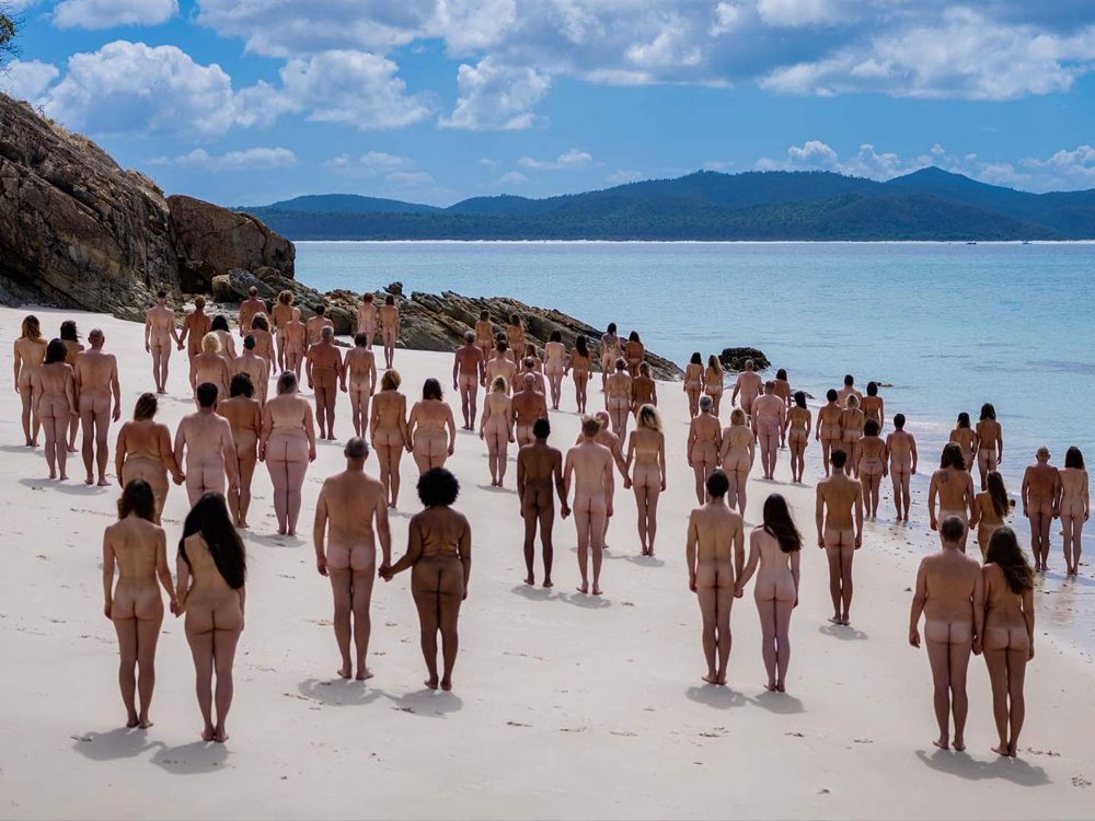 SPENCER TUNICK NAKED PEOPLE on the set